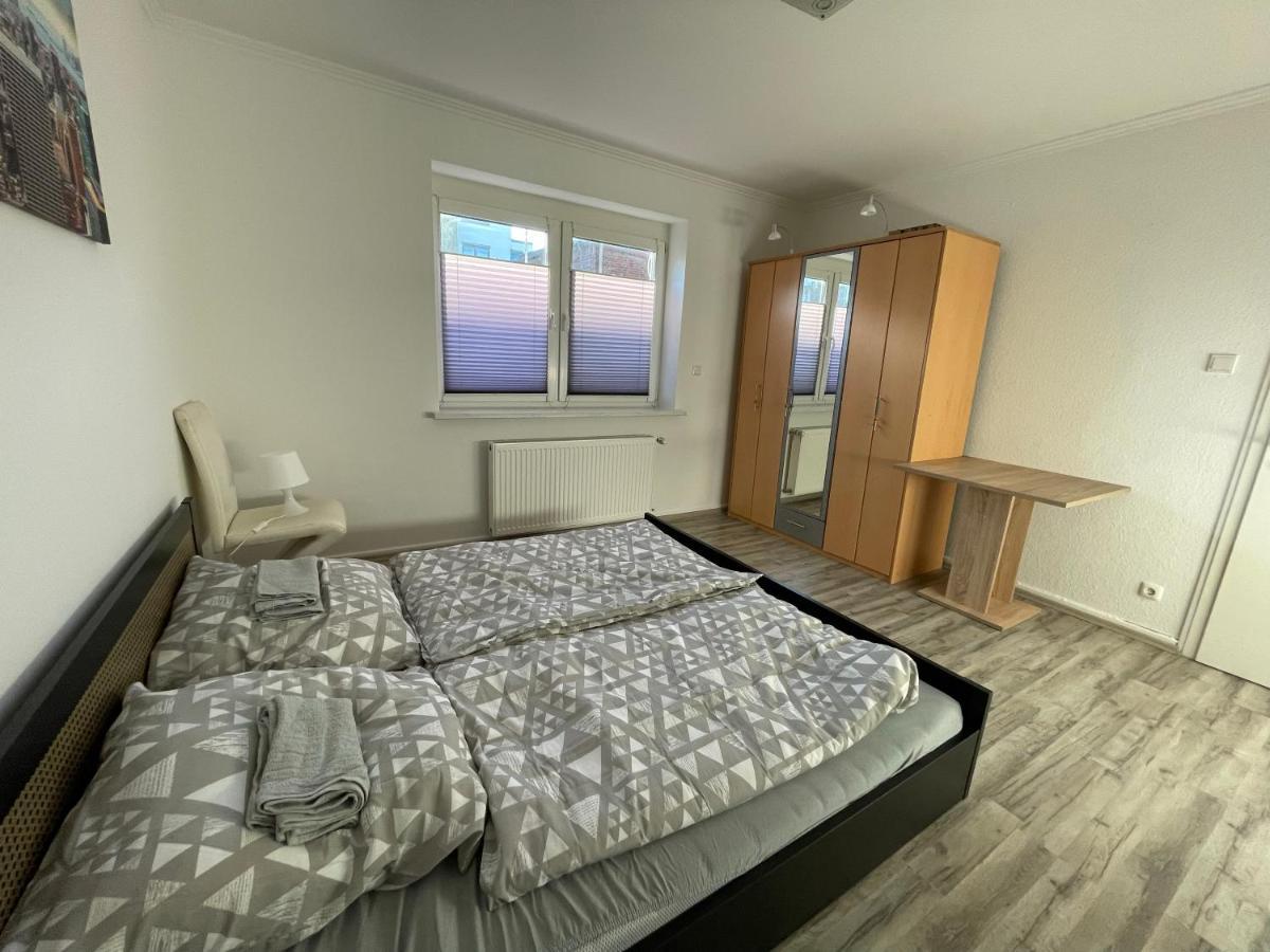 Schoene Zentrale Zimmer In Wilhelmshaven Apartment Exterior photo