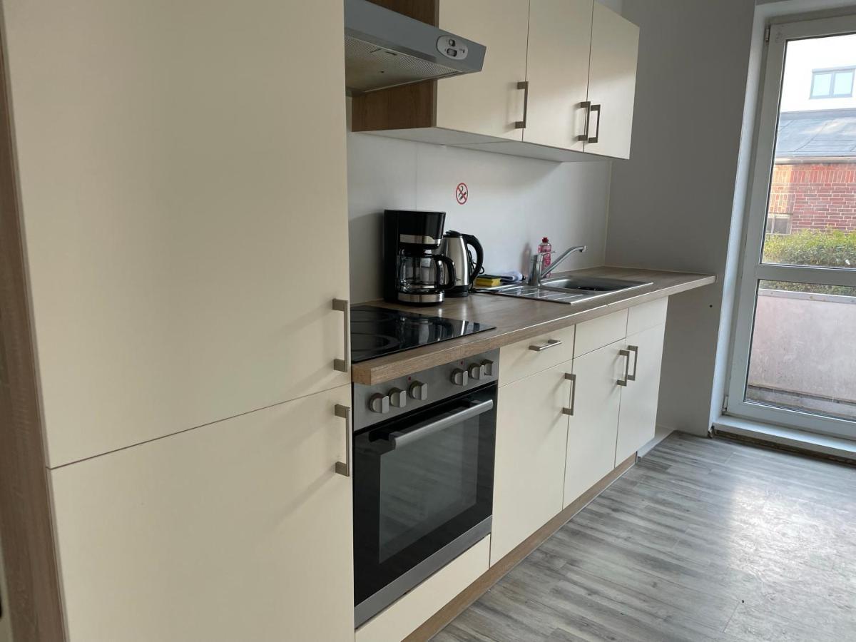 Schoene Zentrale Zimmer In Wilhelmshaven Apartment Exterior photo
