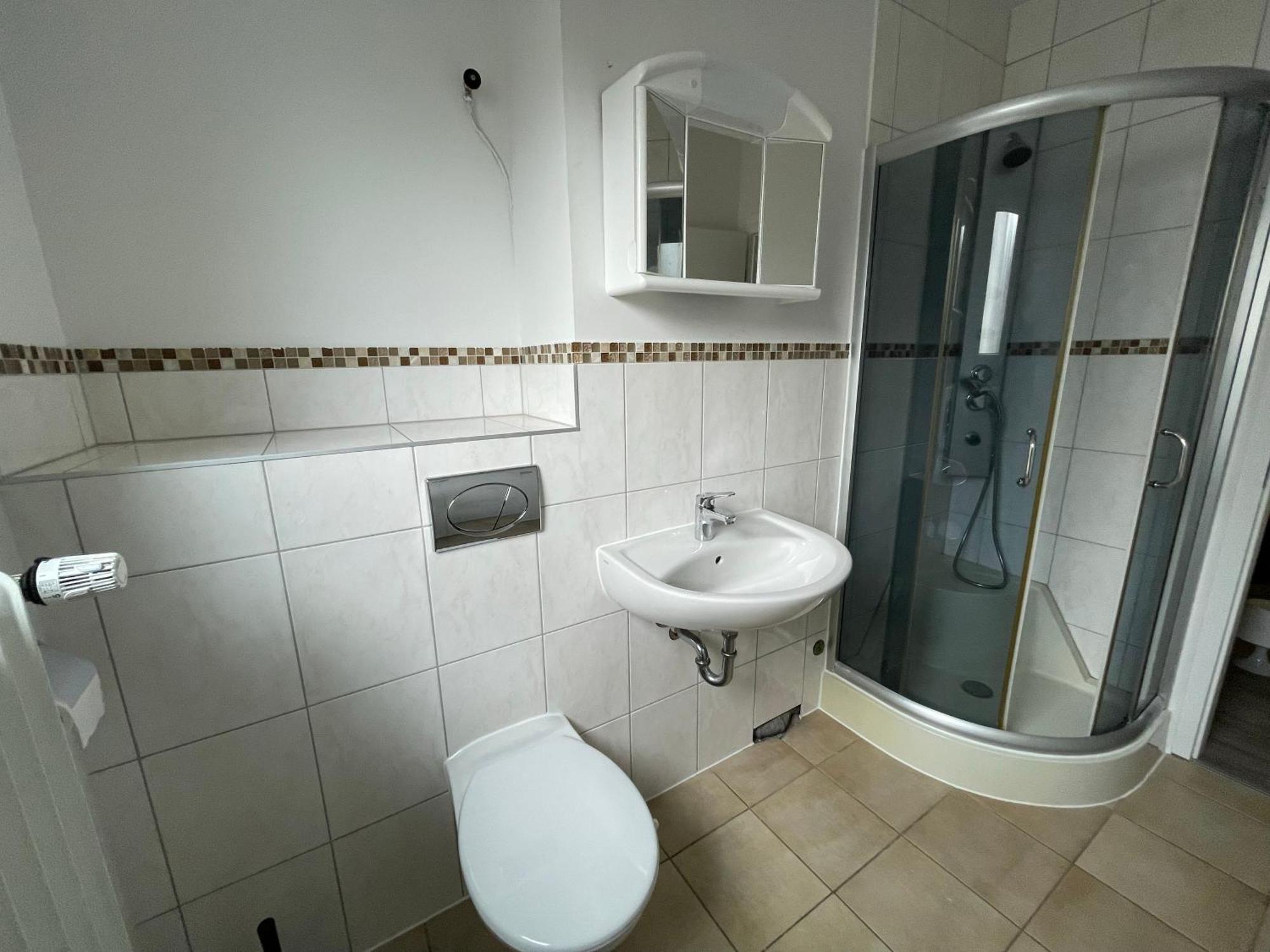 Schoene Zentrale Zimmer In Wilhelmshaven Apartment Exterior photo